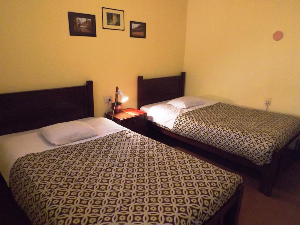 El Manzano Guest House Puno Exterior photo