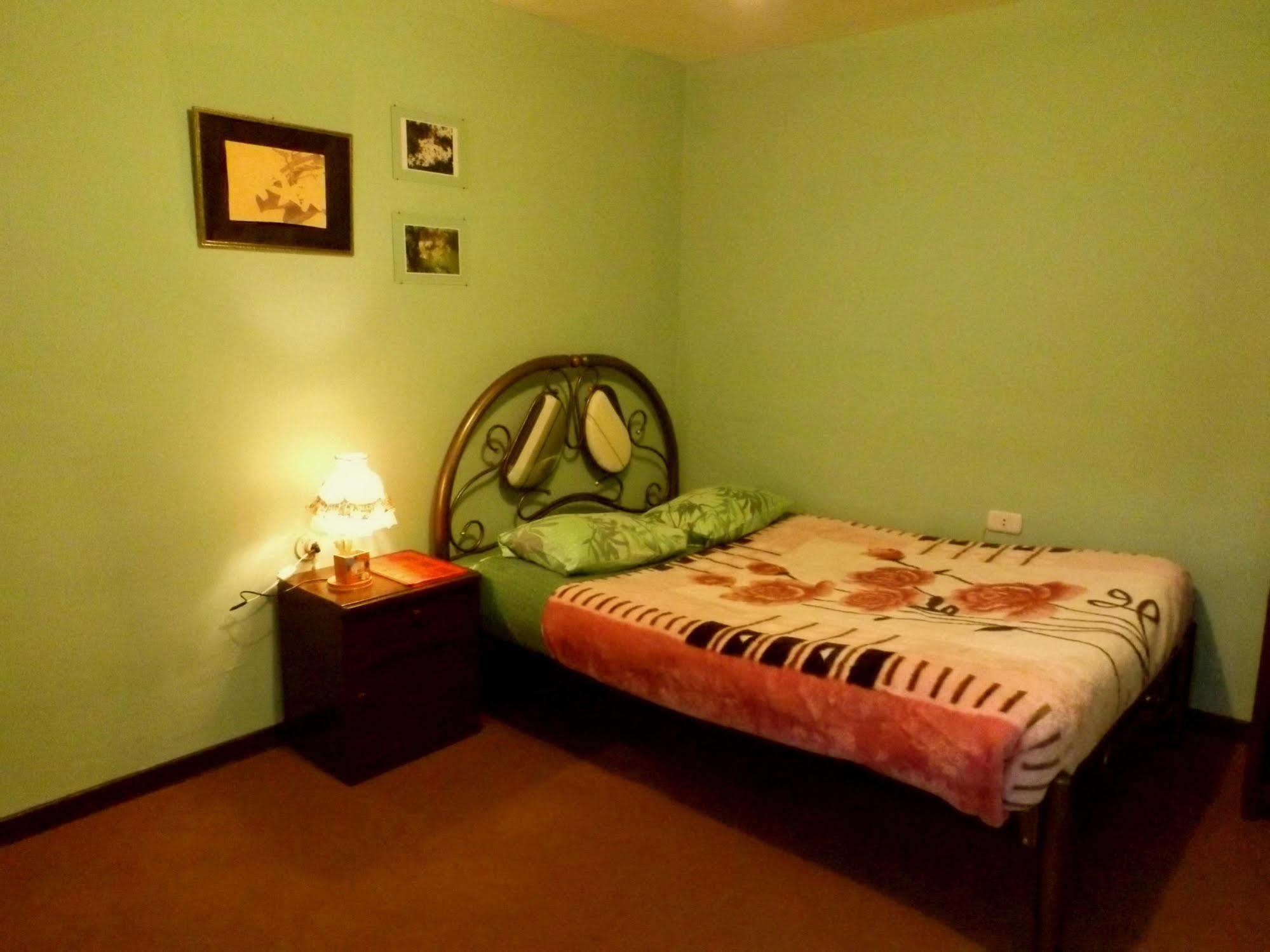 El Manzano Guest House Puno Exterior photo